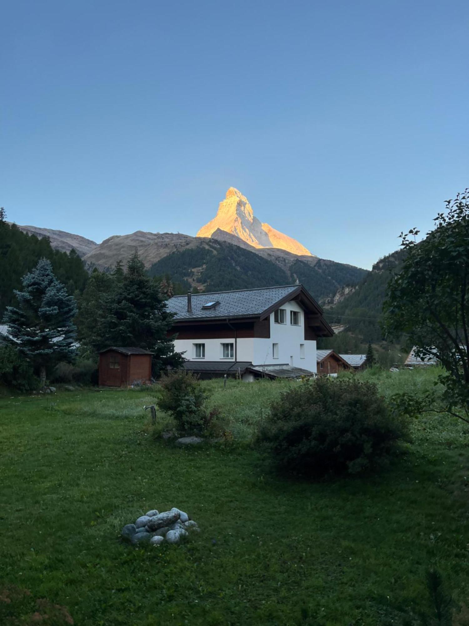 Ferienwohnung Haus Vira Zermatt Exterior foto